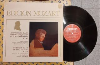 8 LPs y 2 CDs-Ahorro de 15 euros !!!