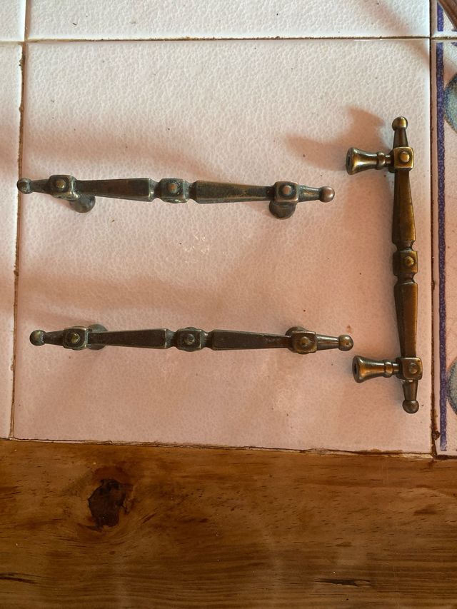 tiradores de armario y de cajones