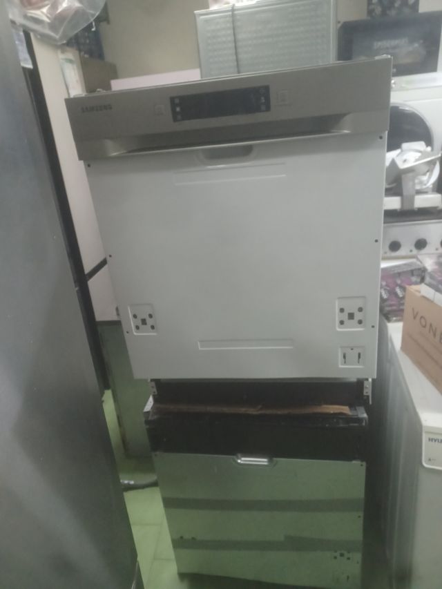 Lavatrice.frigo LG Samsong con garanzia