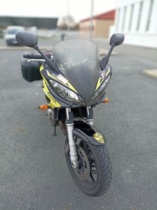 Yamaha fz6 s del 2006