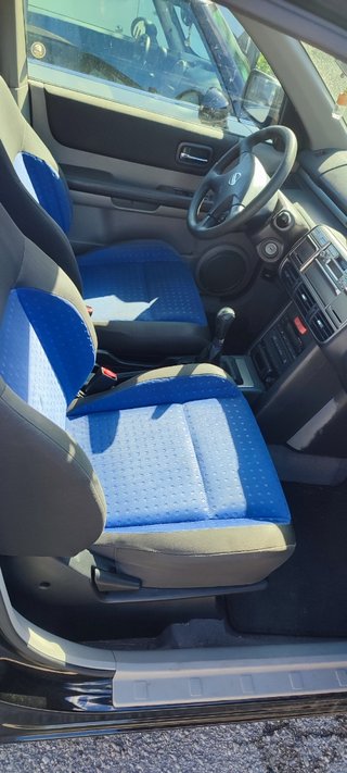 Nissan X-Trail 2003