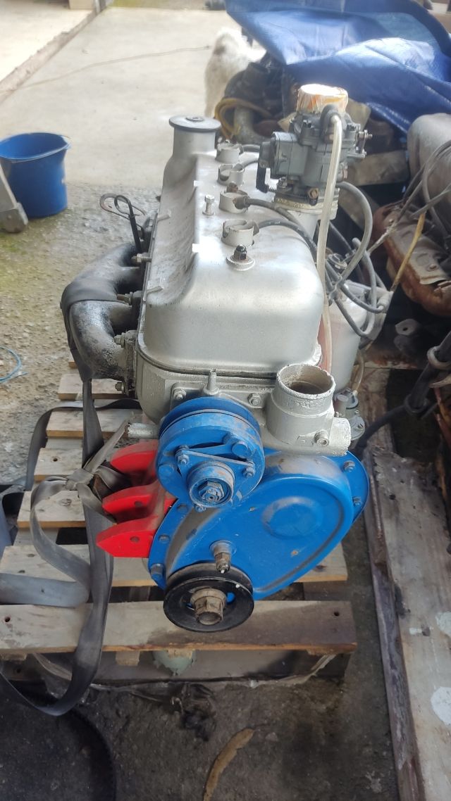 Motor y caja 403