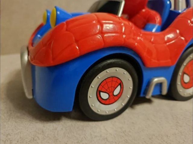 Coche teledirigido Spiderman