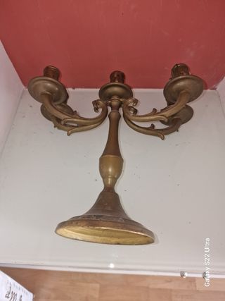 VELON ANTIGUO Y CANDELABRO