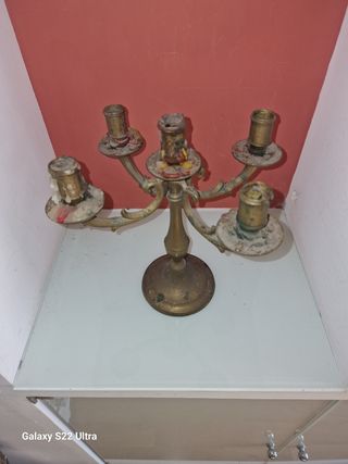VELON ANTIGUO Y CANDELABRO