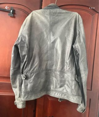 Chaqueta. Massimo duti