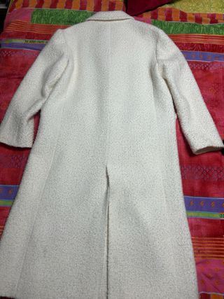 Abrigo blanco roto Zara Talla M