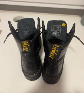 Dr.Martens con plataforma jadon de piel smooth