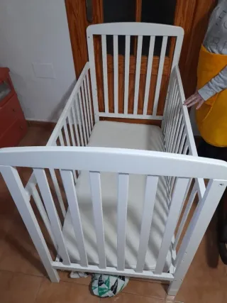 Cuna deberá de veve con colchón