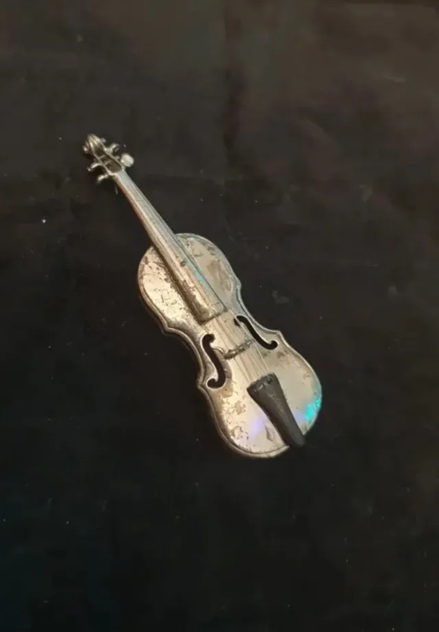 Oggetti piccoli -violino e tromba-color "argento"