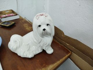 Figura porcelana perrito