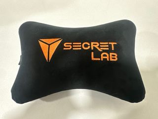 ALMOHADA SECRETLAB NARANJA
