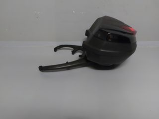 Porta baul + baul TMAX