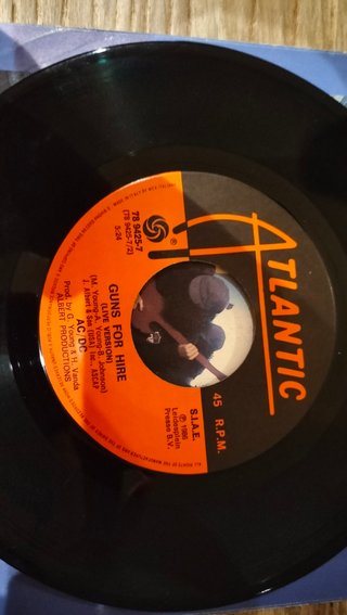 AC⚡DC