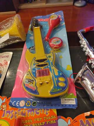 Varios instrumentos musicales C6