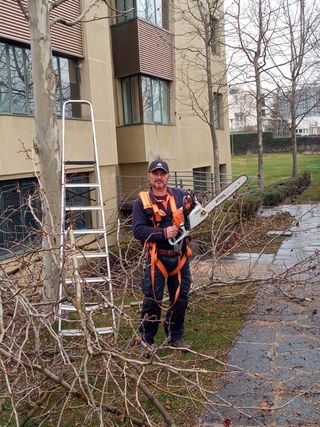 Jardinero ,en Aravaca i alrededores !