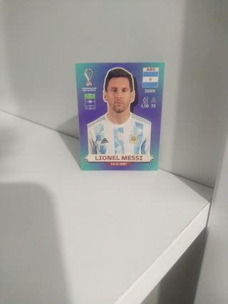 Cromo Panini de Messi mundial 2022