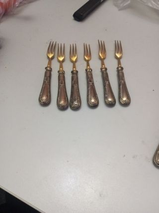 Tenedores y cuchillos de postrede alpaca