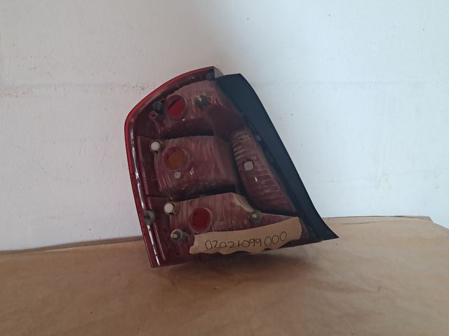 Piloto trasero derecho Hyundai Accent