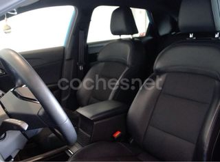 MG 4 modelo Luxury 64 kw