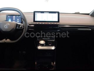 MG 4 modelo Luxury 64 kw