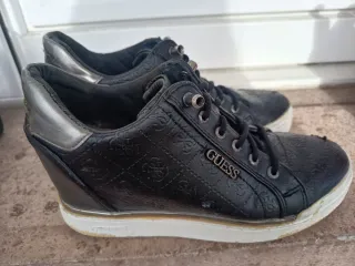 Playeras Guess 37 negras