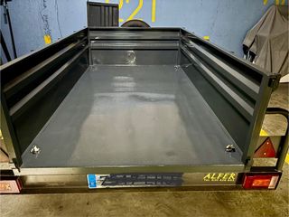 Se alquila remolque de carga de 600Kg