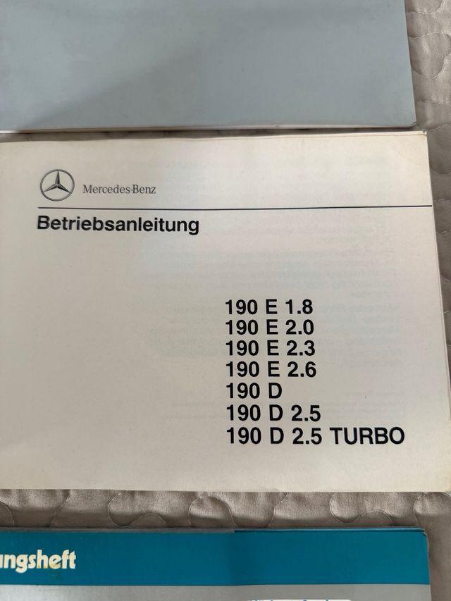 Libro revisiones instrucciones Mercedes 190 W201