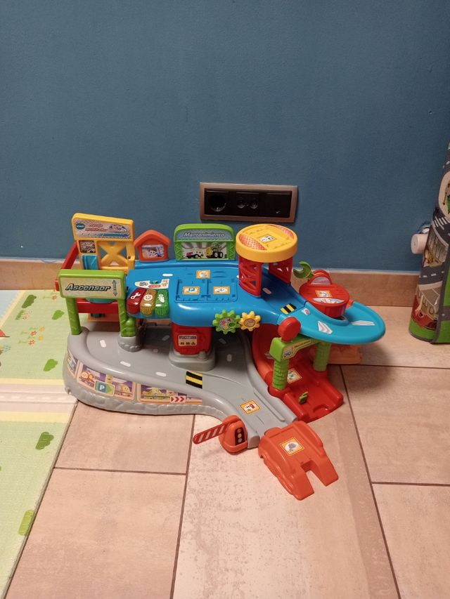 Taller tut tut bolidos.