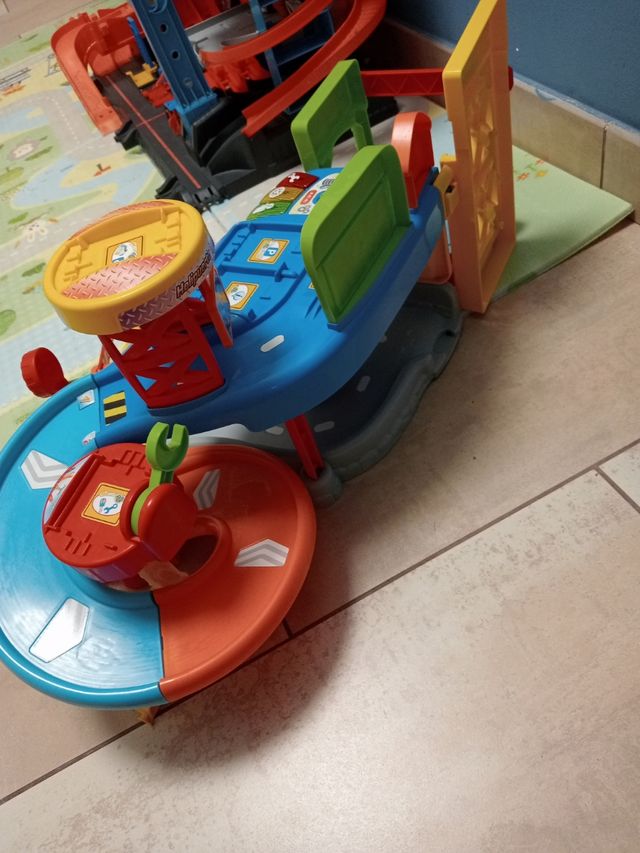 Taller tut tut bolidos.