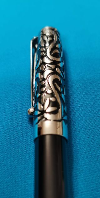 Pluma estilográfica