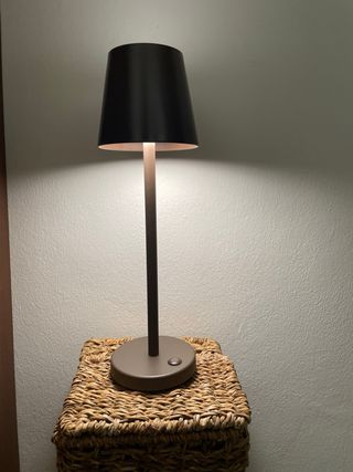 SmartJ lampada LED da tavolo Poldina