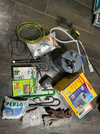 Pecera 50L con depuradora y otros accesorios 