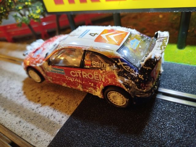 Scalextric Citroën Xsara efecto nieve