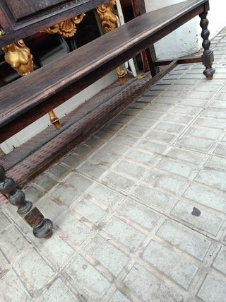 Sofá o Banco antiguo , madera de nogal