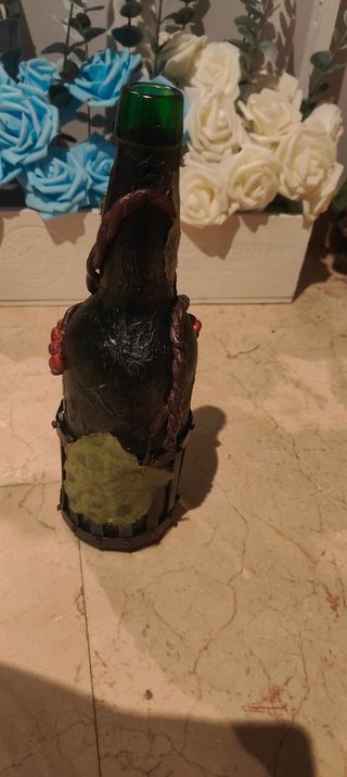 Botella decorada