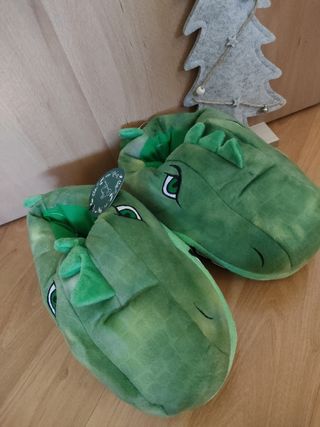 Zapatillas dinosaurio