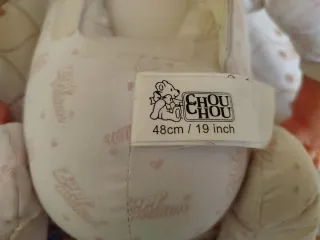 Muñeco Chou Chou con accesorios