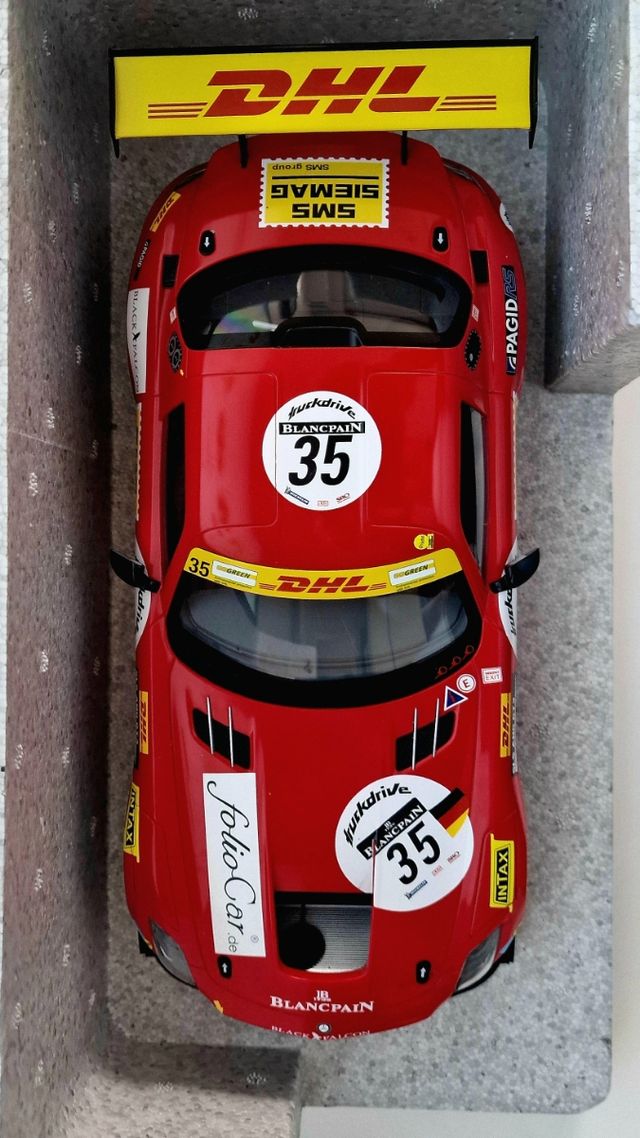 Maqueta Única Mercedes SLS AMG GT3 1:18