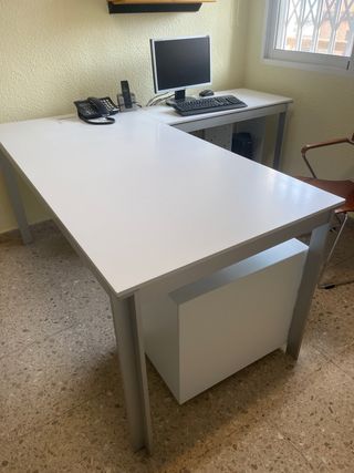 Mesa de oficina / despacho