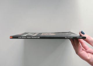 Ear-Rings from Frankfurt (Oxford Bookworms Library, Stage 2)