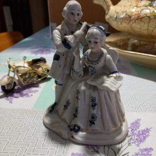 Statua in ceramica