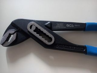 PINZA A BECCO DI PAPPAGALLO