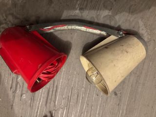 Luz para conectar bateria coche