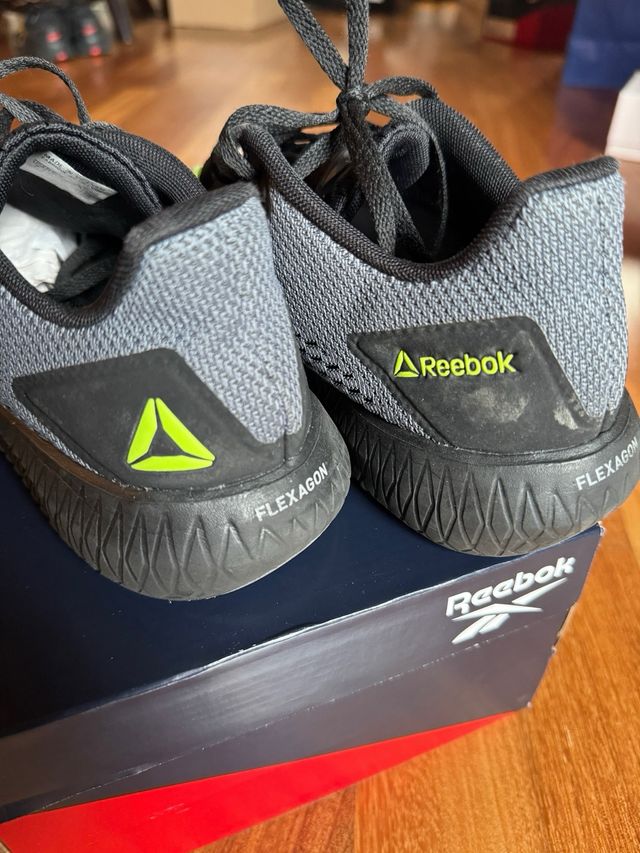 Scarpa Reebok taglia 39