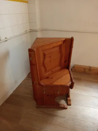 Conjunto mesa y rinconera rústico.Madera maciza pi