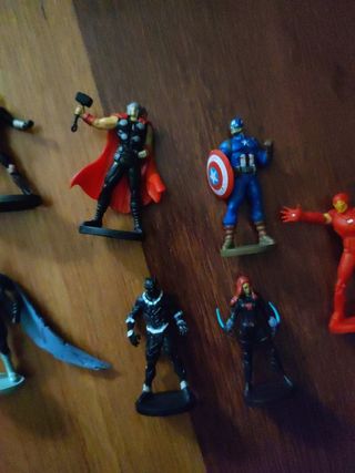 Figuras Marvel superhéroes