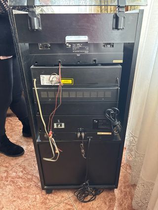 Equipo de musica schneider y Vinilos