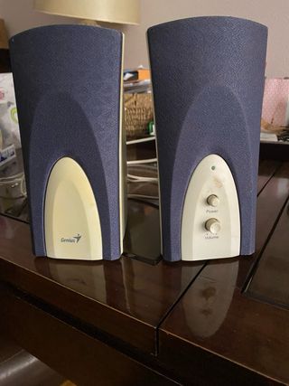 altavoces ordenador genius