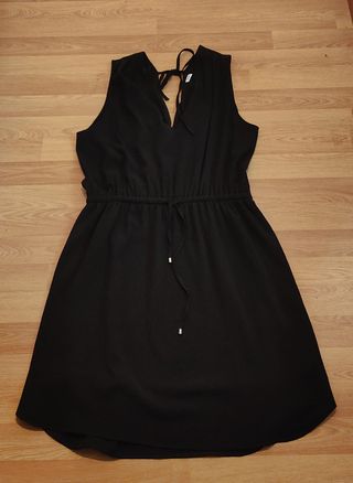 Vestido negro Pimkie
